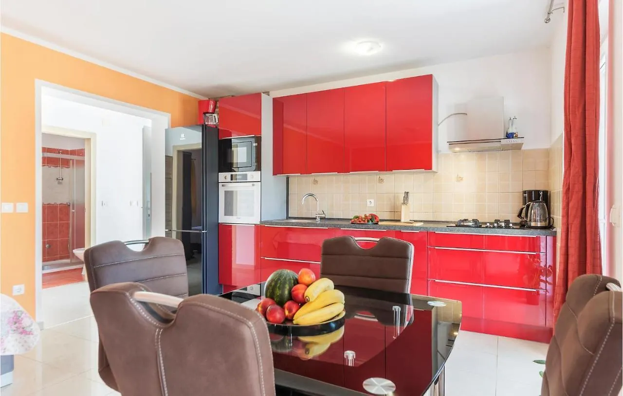 Cozy Home In Betiga With Outdoor Swimming Pool Barbariga Chorvatsko
