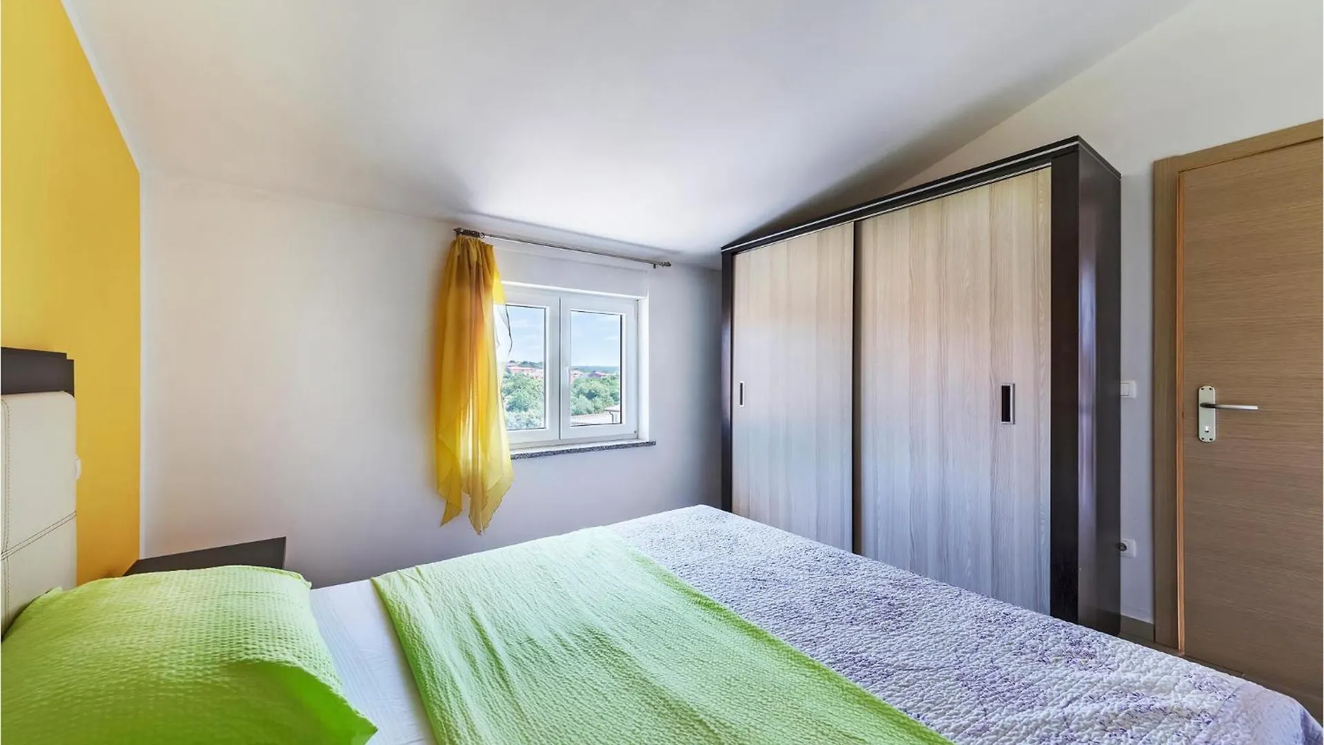 Cozy Home In Betiga With Outdoor Swimming Pool Barbariga Vakantiehuis