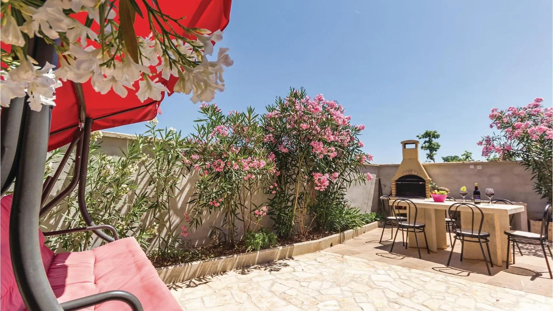Cozy Home In Betiga With Outdoor Swimming Pool Barbariga